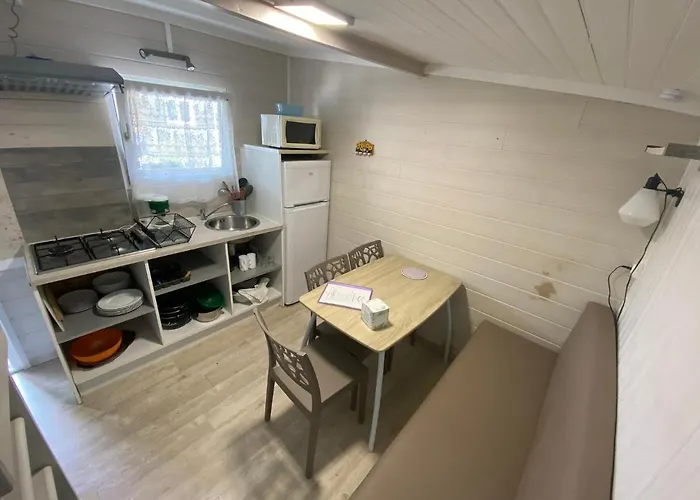 Le Repos אתר קמפינג 2*