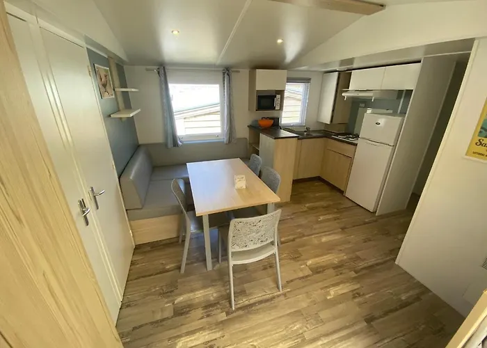 Le Repos סן-פאלה-סור-מר