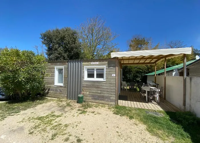 Le Repos אתר קמפינג