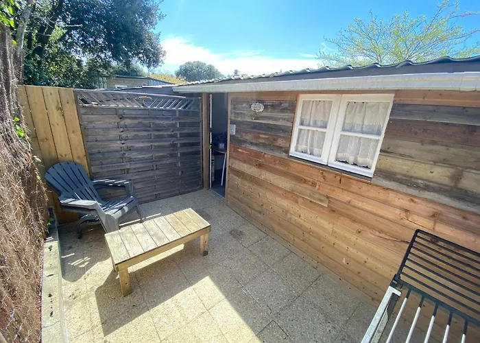 Le Repos אתר קמפינג 2*