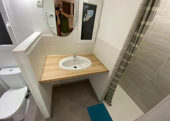 אתר קמפינג Le Repos 2*