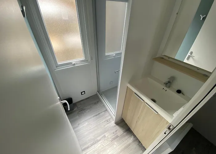 Le Repos 2* סן-פאלה-סור-מר